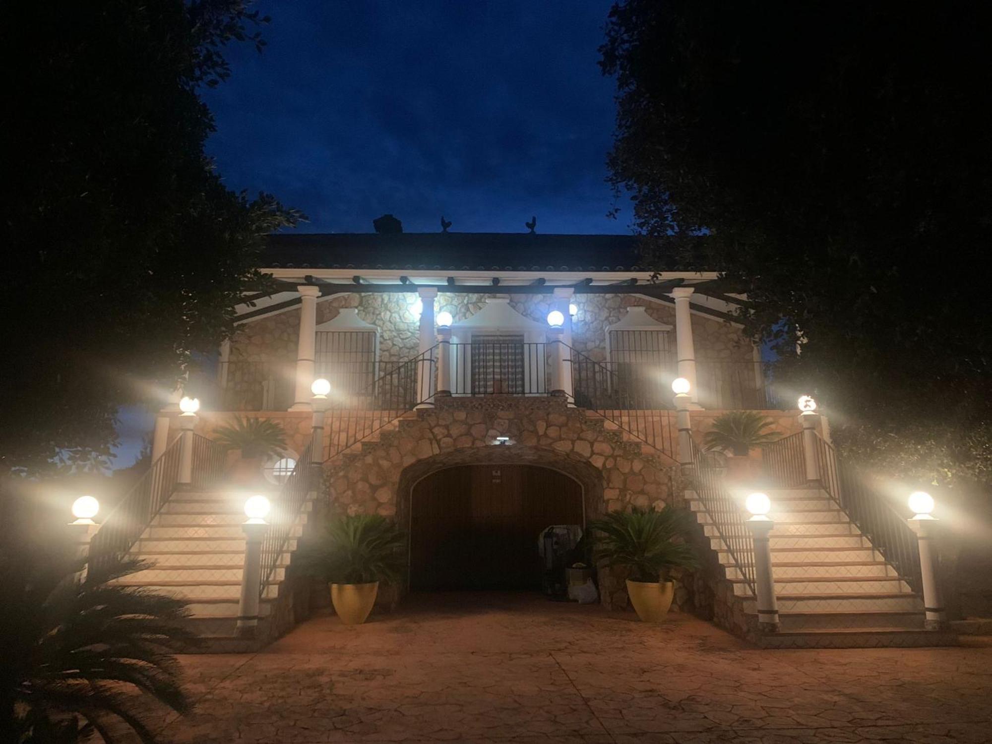 Casa Maleda Villa ออร์นาชวยโลส ภายนอก รูปภาพ